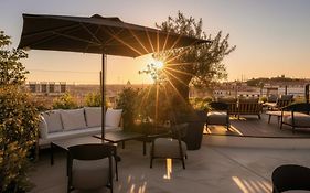 Triviho Hotel